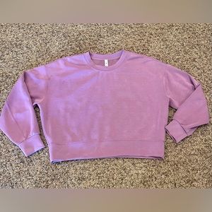 Lululemon Softstreme perfectly oversized cropped crew sweatshirt. Lilac Dust. 10